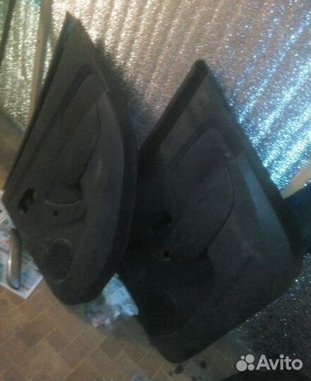 Обшивка дверей Рено Логан 2