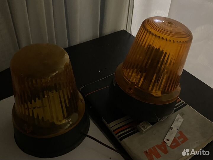 Мигалка оранжевая