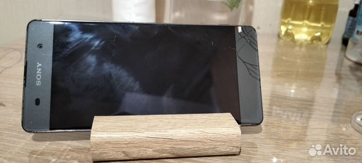 Sony Xperia XA, 2/16 ГБ