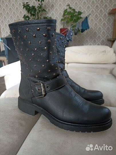 Утепленные кожаные полусапожки