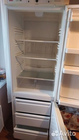 Продам холодильник Bosch KGV3605 б/у