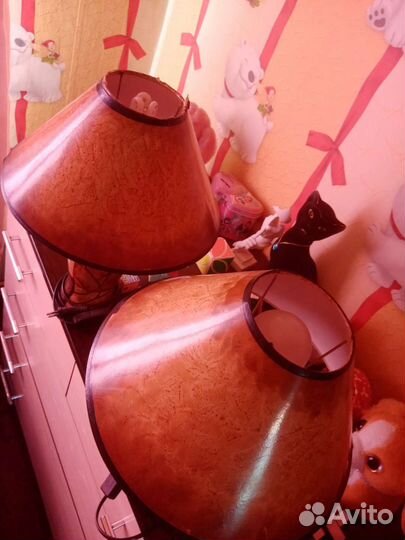 Лампа настольная