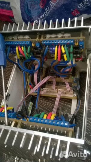 Четырех осевой контроллер униполярных шаговых двиг