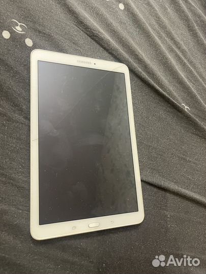 Samsung Galaxy Tab E 9.6 SM-T561 (8Gb, 3G, White)