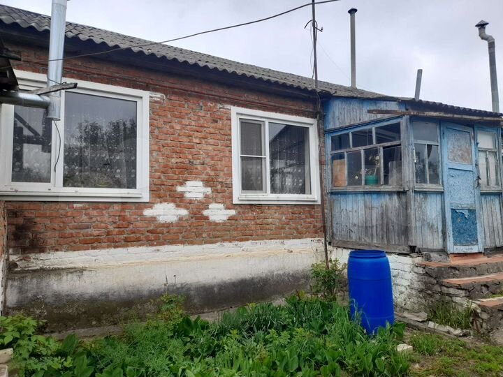 2-к. квартира, 54 м², 1/1 эт.