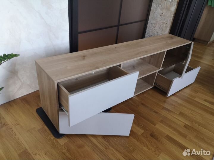 Продам тв-тумбу