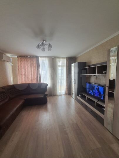 1-к. квартира, 40 м², 2/9 эт.