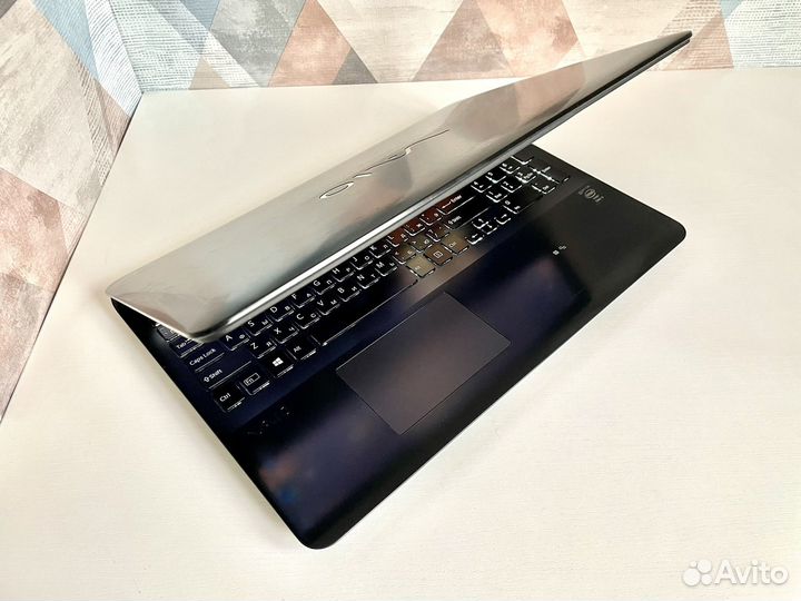 Ноутбук Sony Vaio SVF Core i5/16Гб/Nvidia 740M