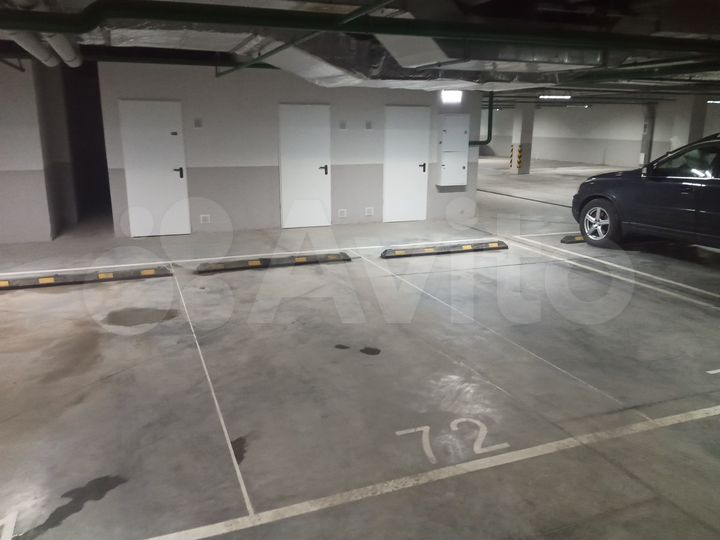 Машиноместо, 14 м²