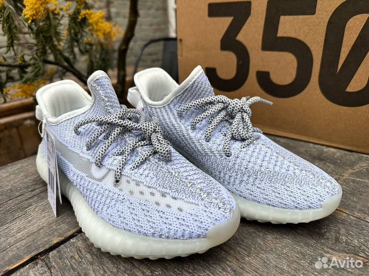 Кроссовки adidas yeezy boost 350