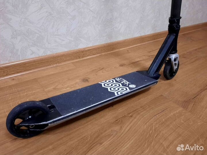 Трюковой самокат(кастом)