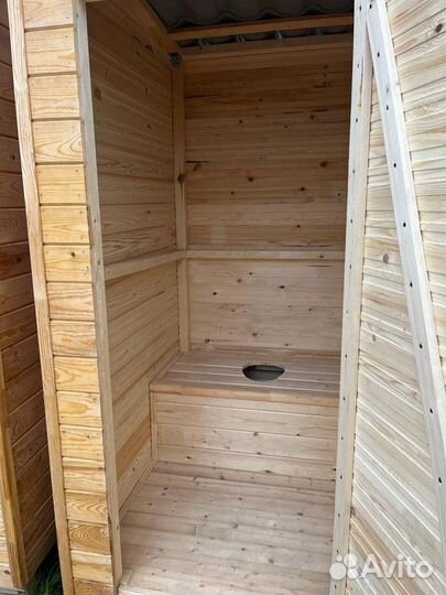 Туалет деревянный