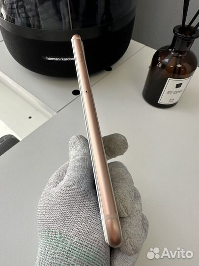 iPhone 8 Plus, 64 ГБ