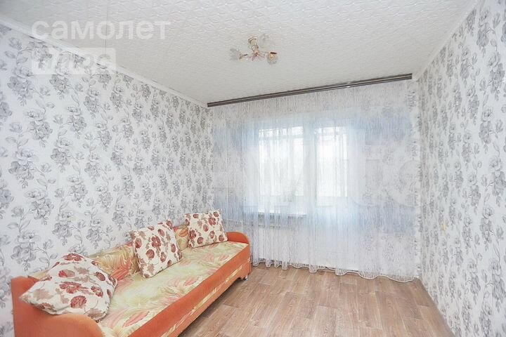 2-к. квартира, 52 м², 8/9 эт.