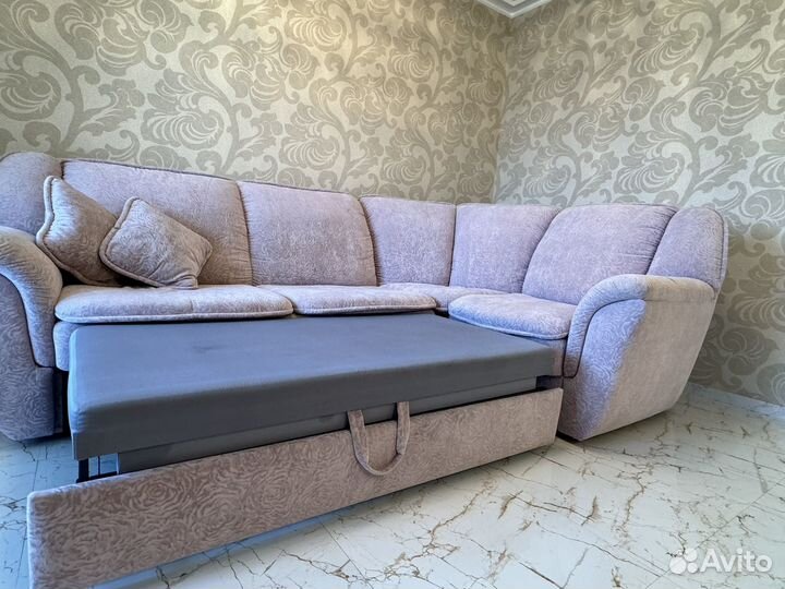 Угловой диван