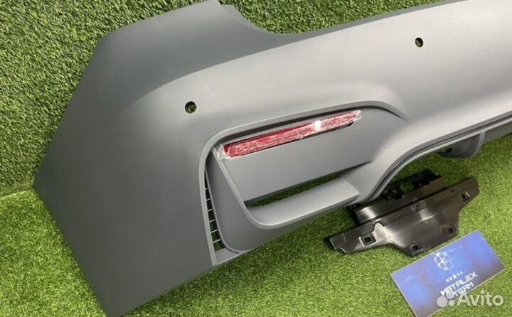 Задний бампер BMW F30 M3 стиль под окрас