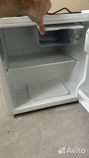 Холодильник минихолодильник маленький холодильник