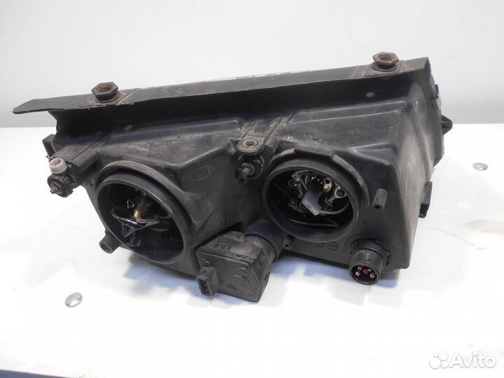 Фара правая Citroen Berlingo Peugeot Partner