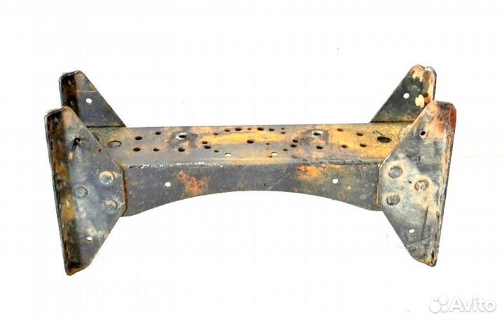 Траверса рамы volvo FM (01.05)