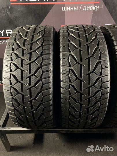 Tigar Winter 235/45 R18