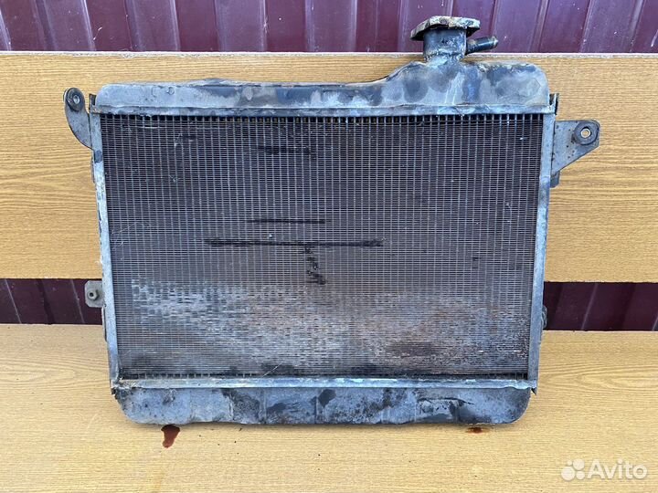 Радиатор охлаждения ваз-2101/07