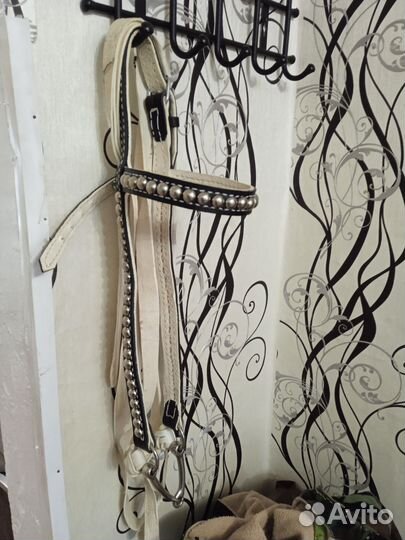 Уздечка для лошади