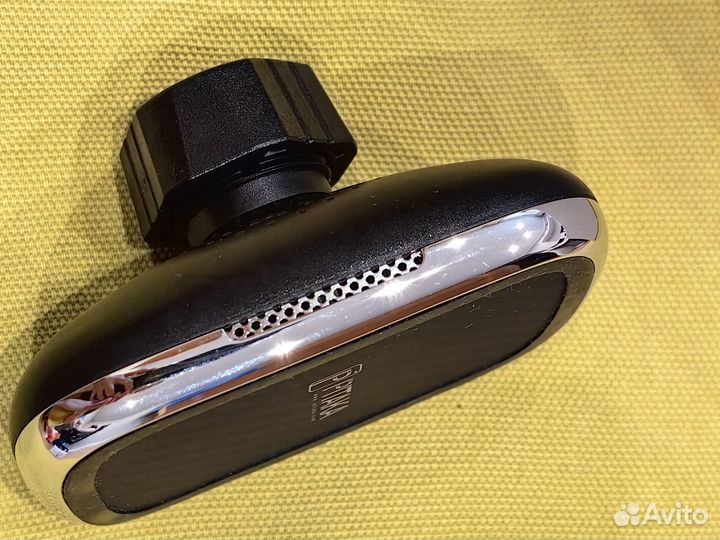 Автомобильное зарядное устройство Pitaka