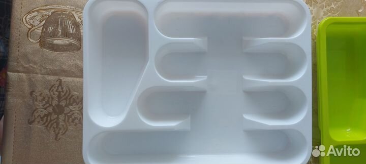 Лоток для столовых приборов