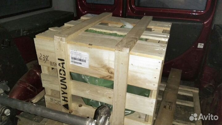 Редуктор хода экскаватора Хундай (hyundai)