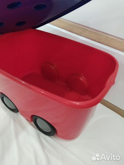 Ящик для хранения игрушек на колесах