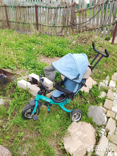 Детский велосипед с ручкой бу