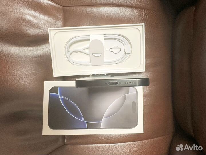 iPhone 16 Pro Max, 512 ГБ