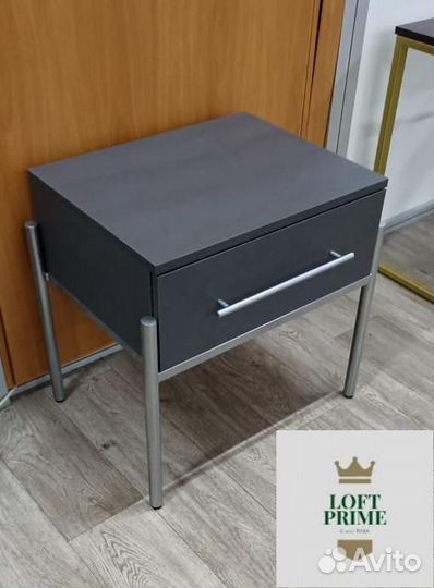 Тумба прикроватная