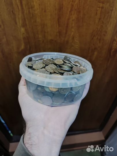 Монеты мелочь копейки