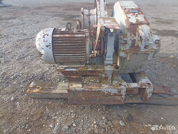 Устройство маневровое для ж/д вагонов