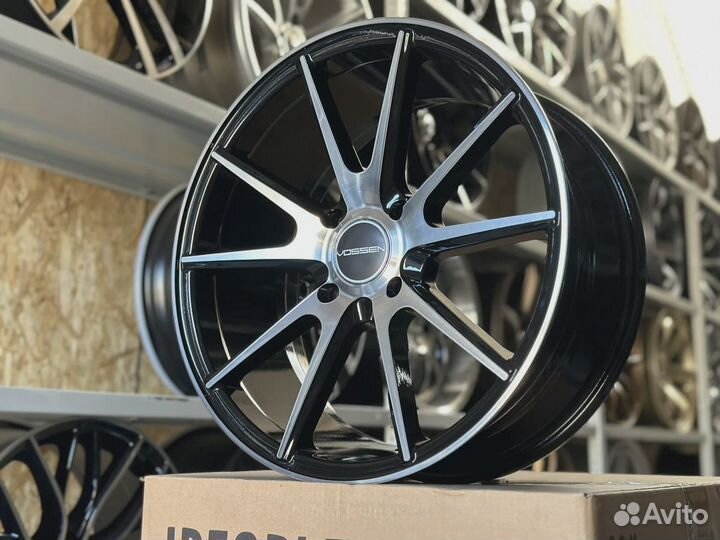 Комплект дисков Vossen VFS1 R17 7,5j 4*100 S BMF