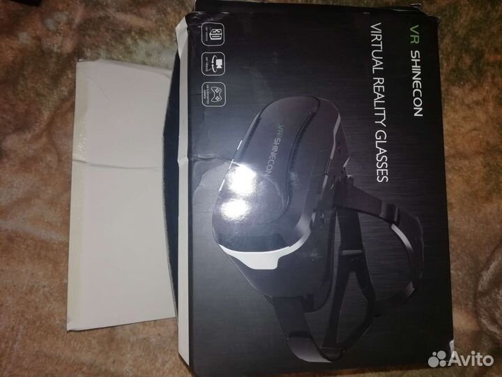 Очки виртуальной реальности для телефона