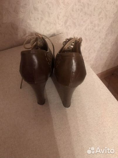 Полуботинки