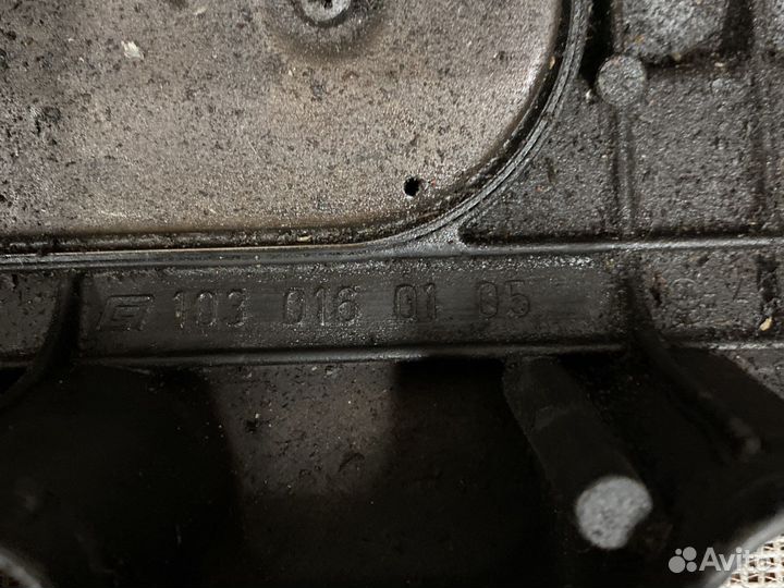 Клапанная крышка Mercedes W124 A1030160105