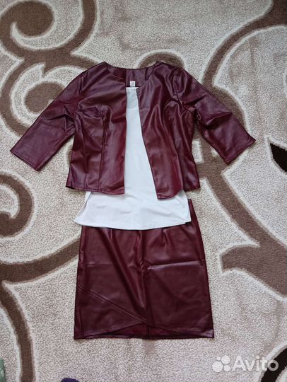 Вещи пакетом 42 44 или штучно