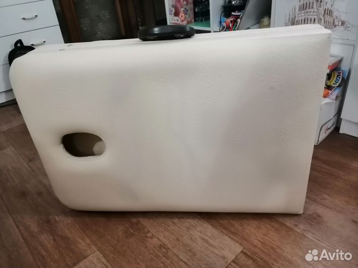 Массажный стол складной с вырезом