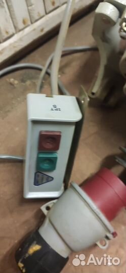 Электродвигатель к швейной машинке