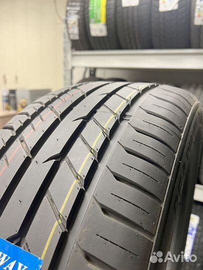 Bearway BW118 235/40 R19 85T