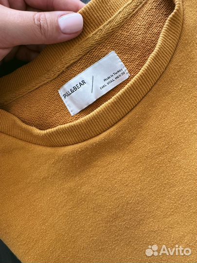 Pull and bear свитшот