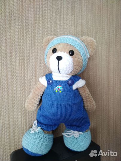 Плюшевый мишка