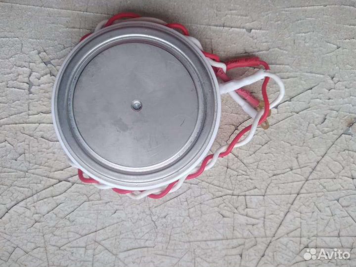 Продам тиристоры