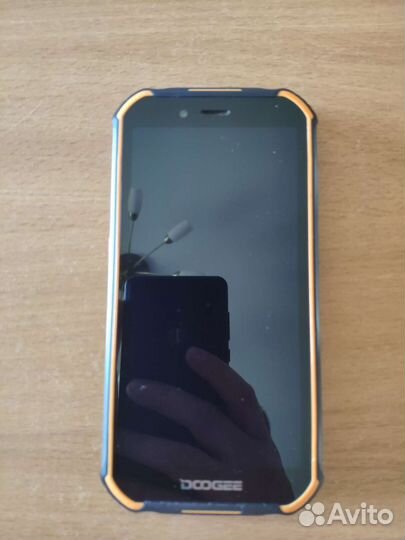 DOOGEE S40, 3/32 ГБ