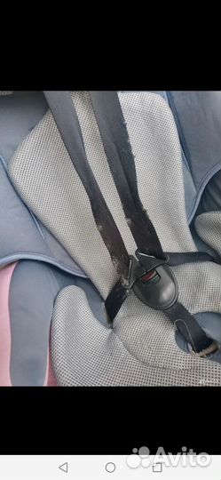 Автомобильное кресло
