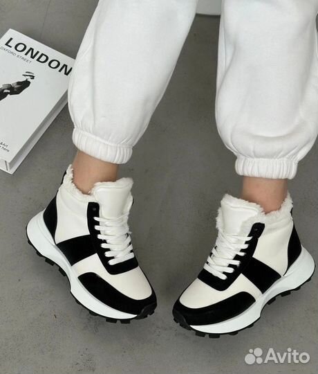 Ботинки женские