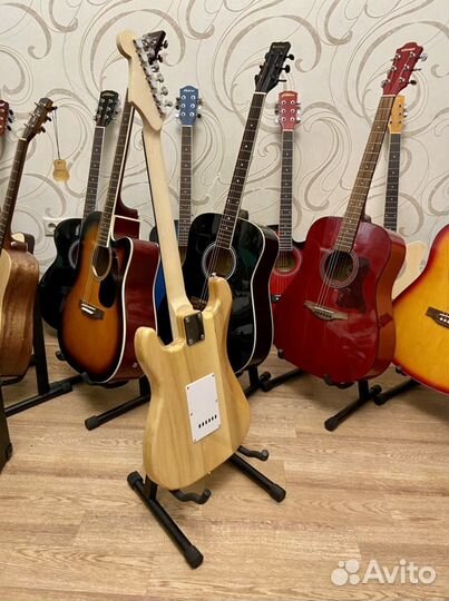 Электрогитара